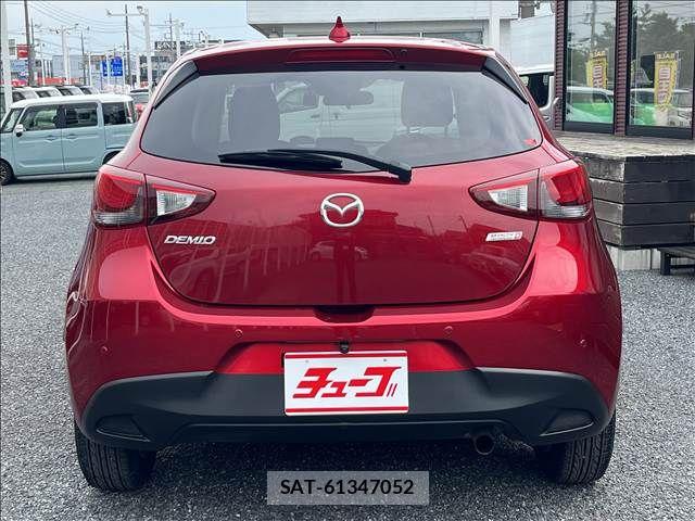 Mazda DEMIO 2018-01 8561706-10