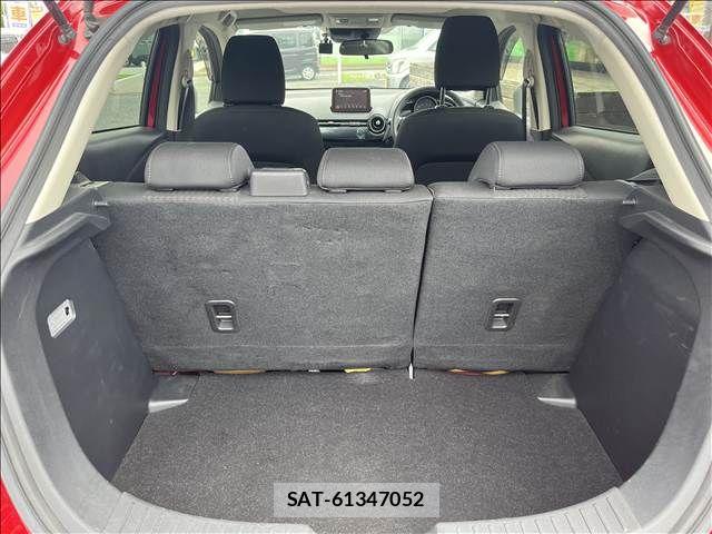 Mazda DEMIO 2018-01 8561706-14