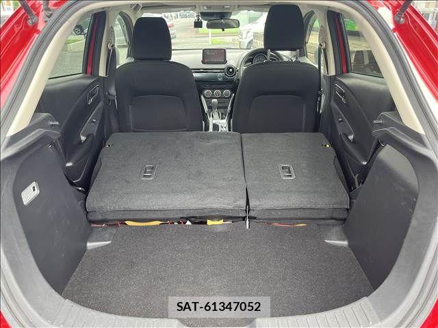 Mazda DEMIO 2018-01 8561706-15