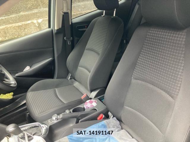 Mazda DEMIO 2018-03 8561705-12