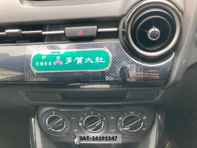 Mazda DEMIO 2018-03 8561705-22