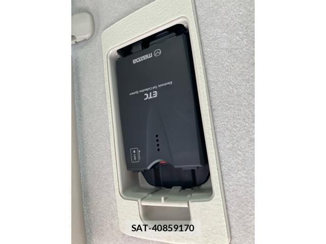 Mazda DEMIO 2014-11 8561709-16
