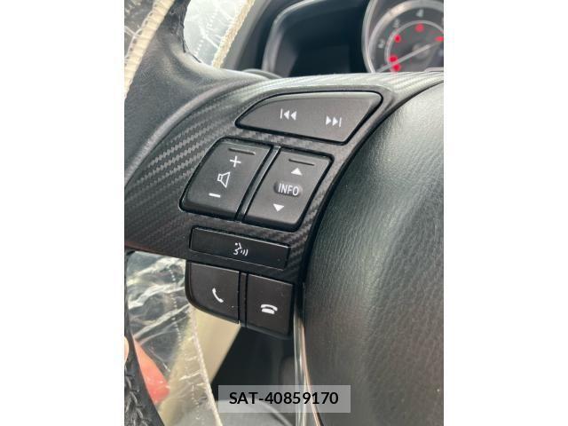 Mazda DEMIO 2014-11 8561709-18