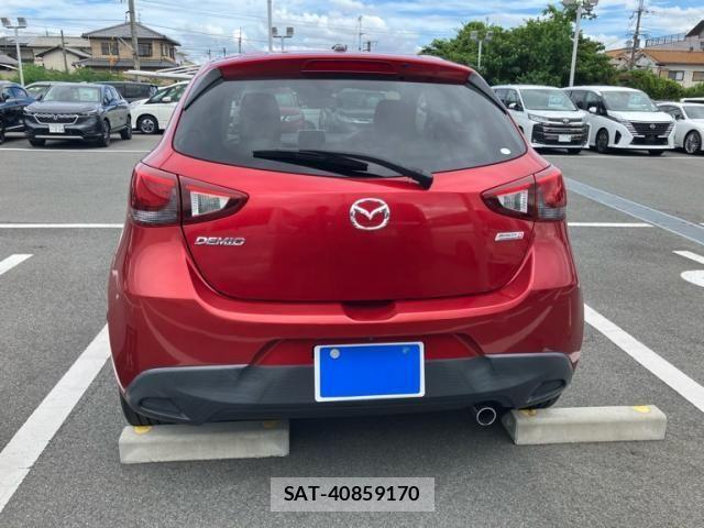 Mazda DEMIO 2014-11 8561709-3