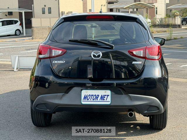Mazda DEMIO 2015-07 8561712-16