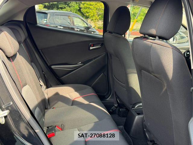 Mazda DEMIO 2015-07 8561712-26