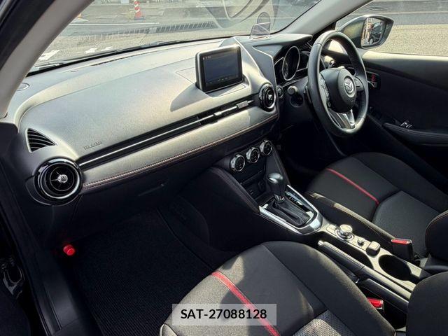 Mazda DEMIO 2015-07 8561712-2