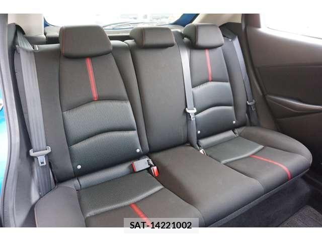 Mazda DEMIO 2015-01 8561708-17
