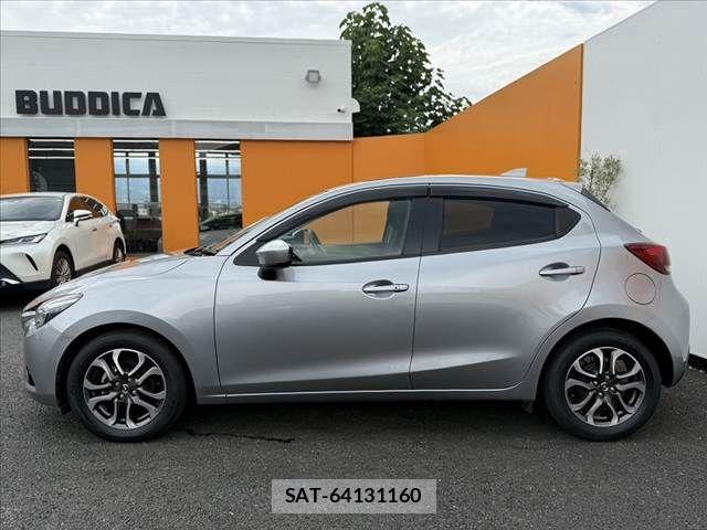 Mazda DEMIO 2016-03 8561704-10