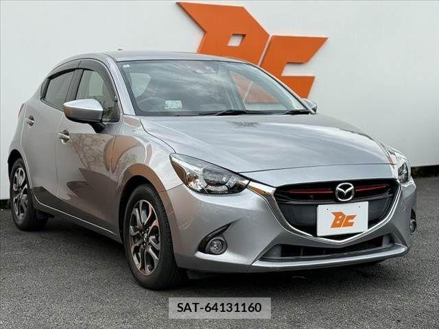Mazda DEMIO 2016-03 8561704-7