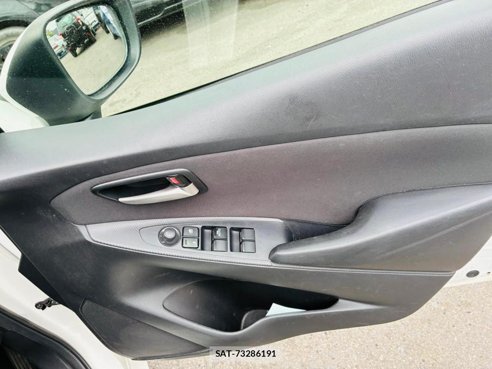 Mazda DEMIO 2019-06 8427873-20