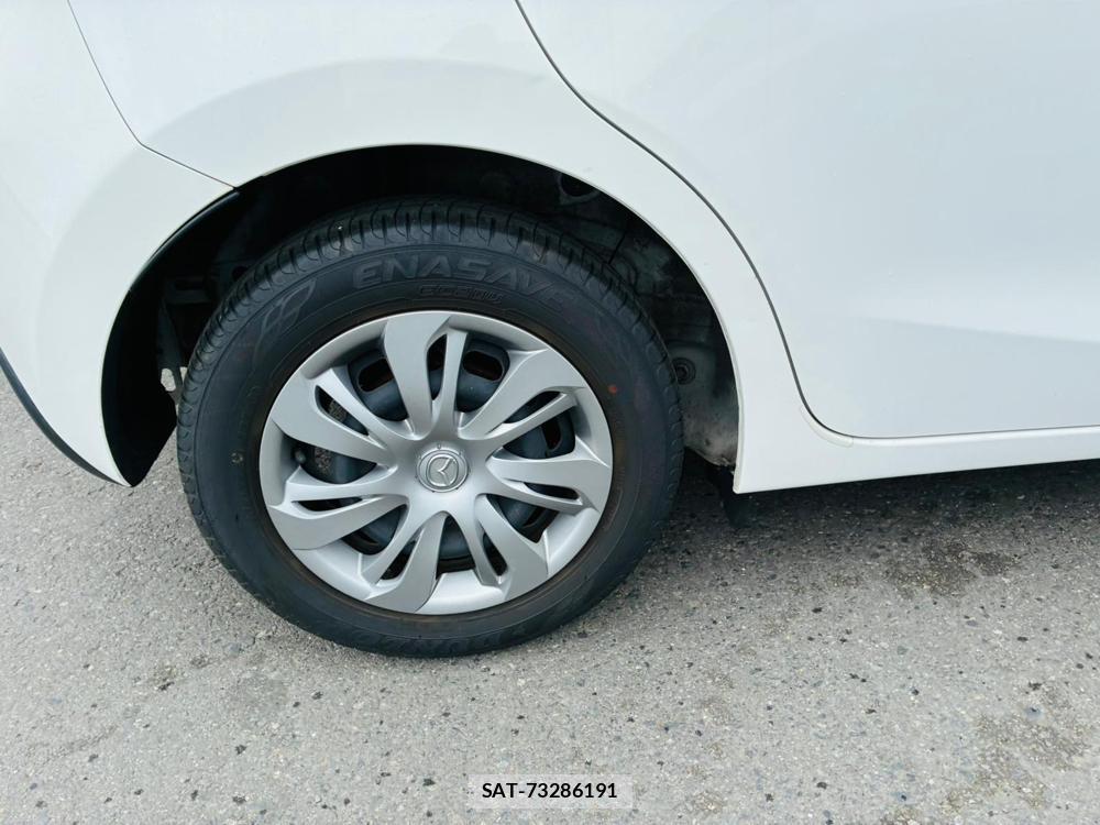 Mazda DEMIO 2019-06 8427873-27