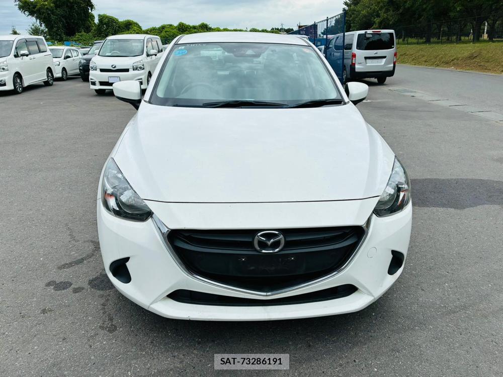 Mazda DEMIO 2019-06 8427873-7