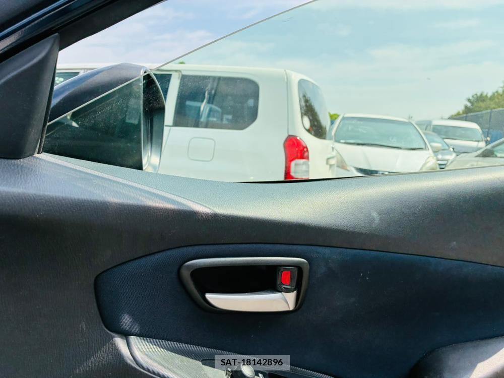 Mazda DEMIO 2016-05 8498628-21