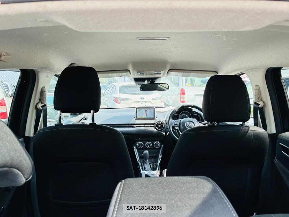 Mazda DEMIO 2016-05 8498628-25