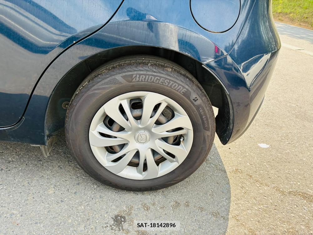 Mazda DEMIO 2016-05 8498628-31
