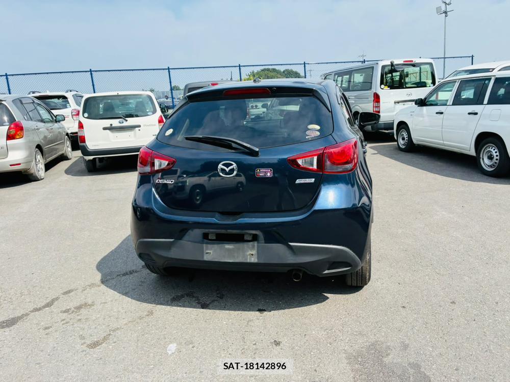 Mazda DEMIO 2016-05 8498628-3