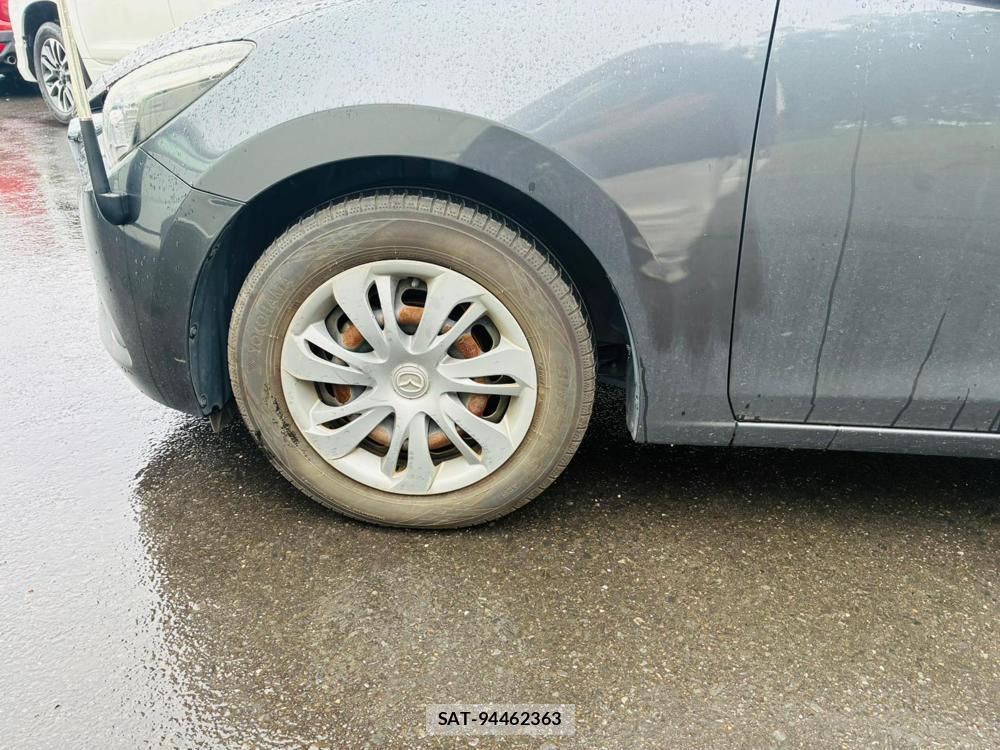 Mazda DEMIO 2015-07 8549324-24