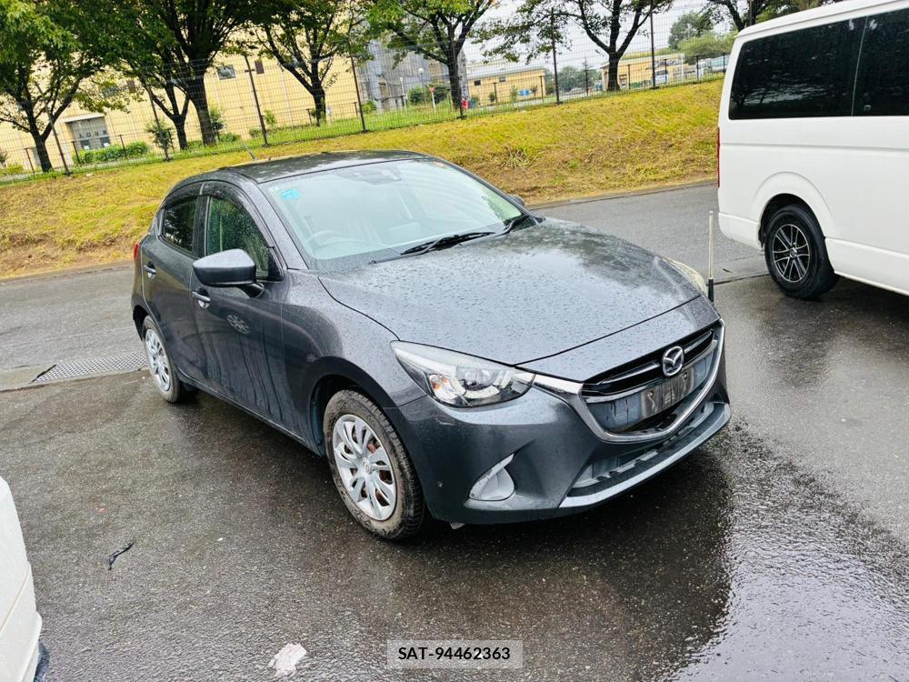 Mazda DEMIO 2015-07 8549324-6