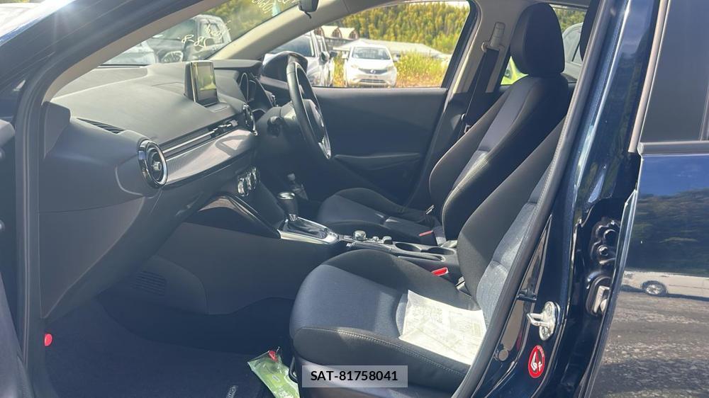 Mazda DEMIO 2014-10 8523200-10