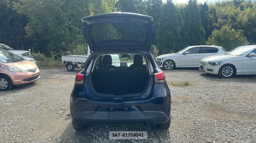 Mazda DEMIO 2014-10 8523200-27