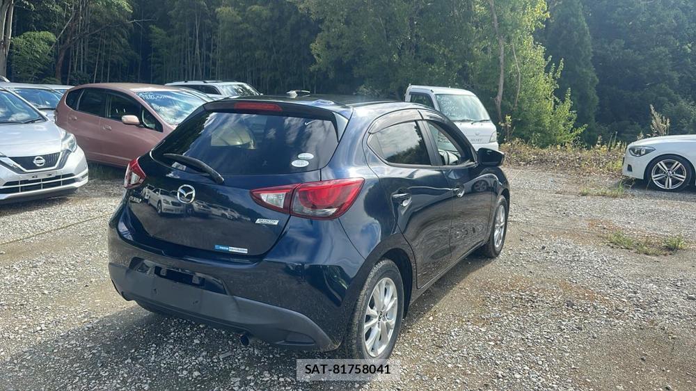 Mazda DEMIO 2014-10 8523200-4