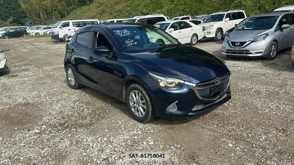 Mazda DEMIO 2014-10 8523200-6