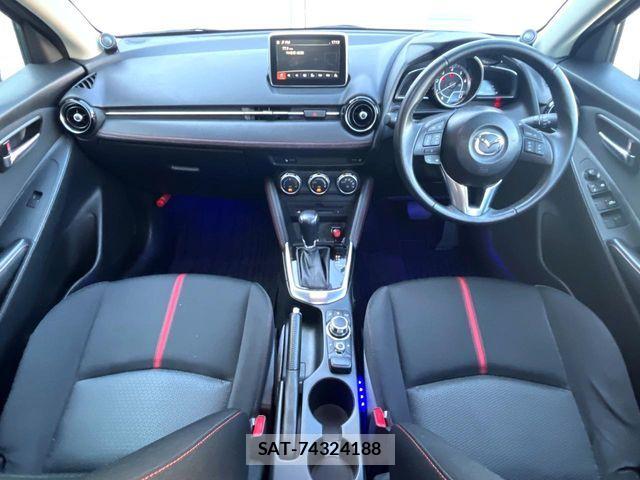 Mazda DEMIO 2016-02 8626529-1