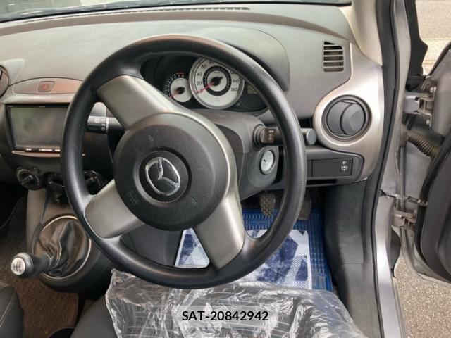 Mazda DEMIO 2010-02 8626534-10