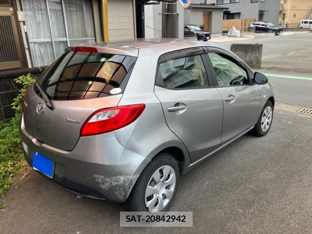 Mazda DEMIO 2010-02 8626534-1