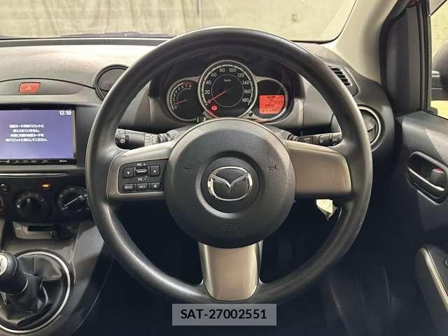 Mazda DEMIO 2013-05 8626533-9