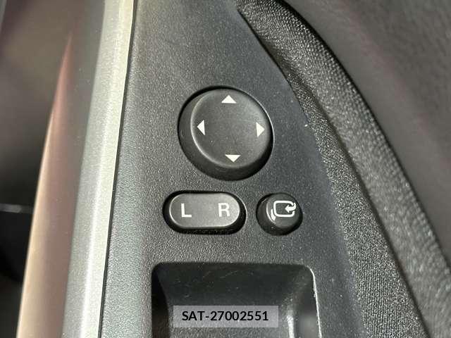Mazda DEMIO 2013-05 8626533-11