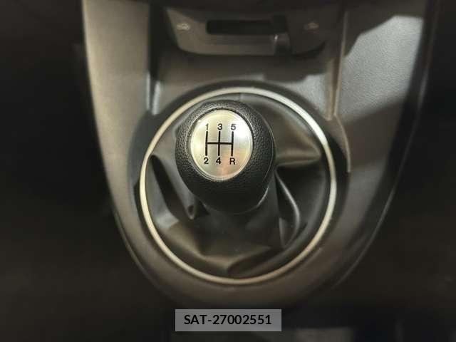 Mazda DEMIO 2013-05 8626533-15