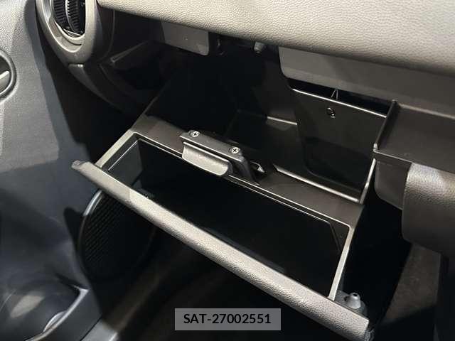 Mazda DEMIO 2013-05 8626533-16