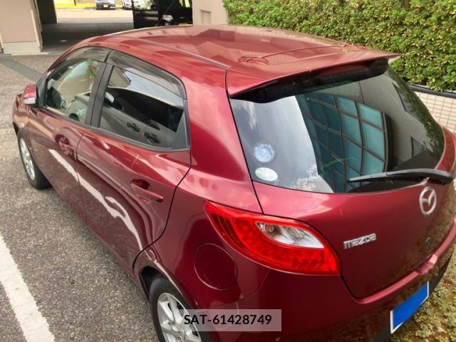 Mazda DEMIO 2011-12 8658802-3