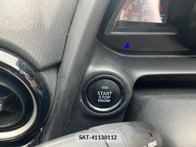 Mazda DEMIO 2018-06 8658793-12