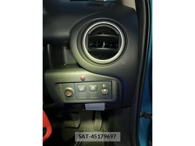 Mazda DEMIO 2011-08 8658798-16
