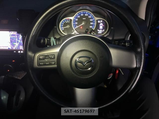 Mazda DEMIO 2011-08 8658798-17
