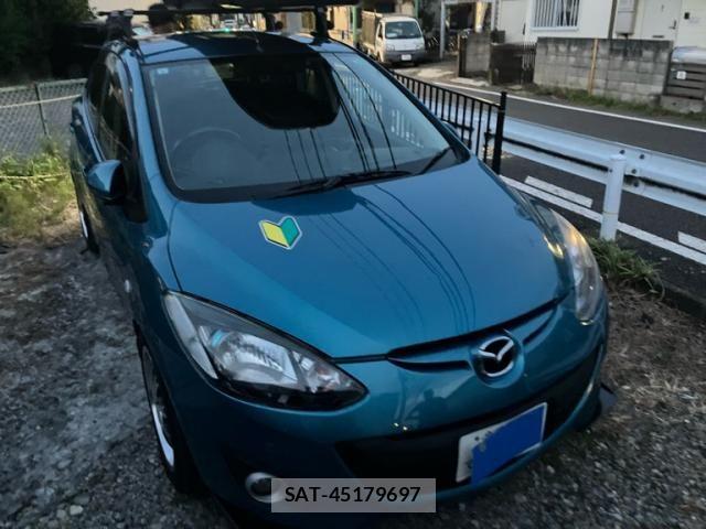 Mazda DEMIO 2011-08 8658798-1