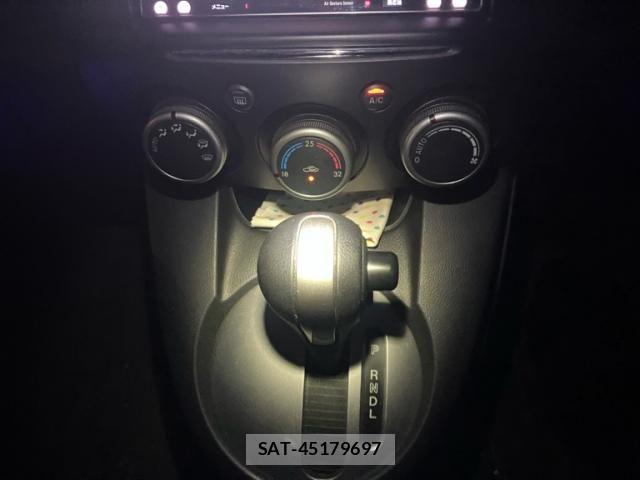 Mazda DEMIO 2011-08 8658798-21
