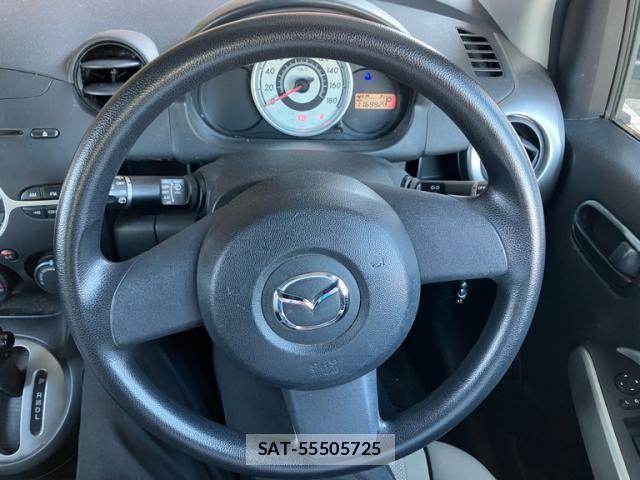 Mazda DEMIO 2007-09 8658815-15