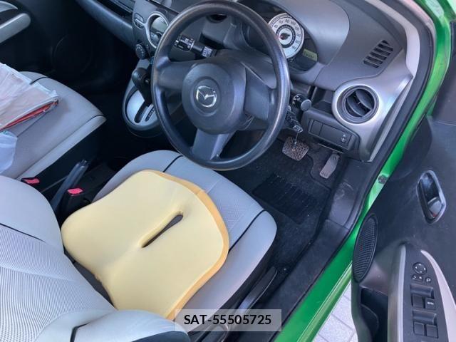 Mazda DEMIO 2007-09 8658815-3