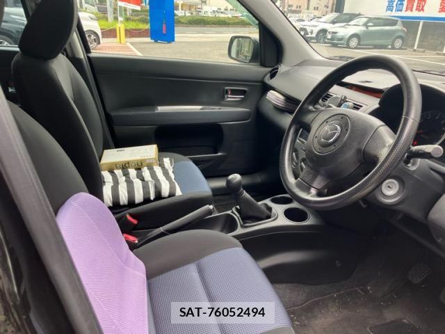 Mazda DEMIO 2006-12 8658812-7
