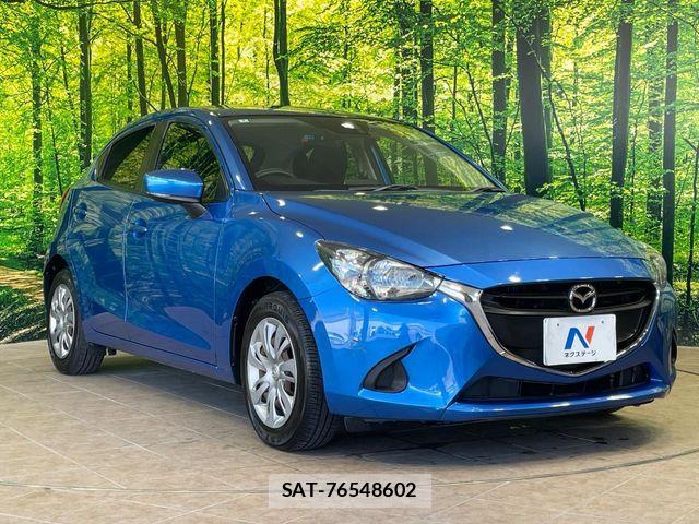 Mazda DEMIO 2017-04 8658796-16
