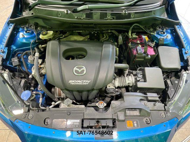 Mazda DEMIO 2017-04 8658796-18