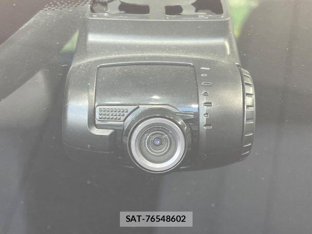 Mazda DEMIO 2017-04 8658796-6