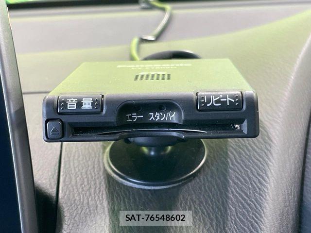 Mazda DEMIO 2017-04 8658796-7