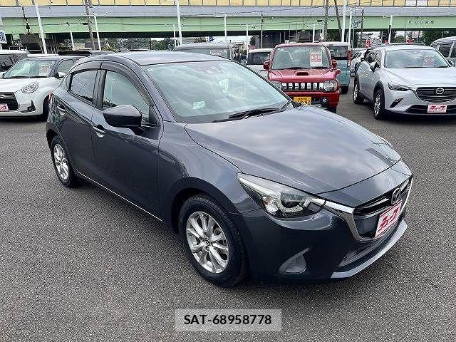 Mazda DEMIO 2016-06 8658792-1