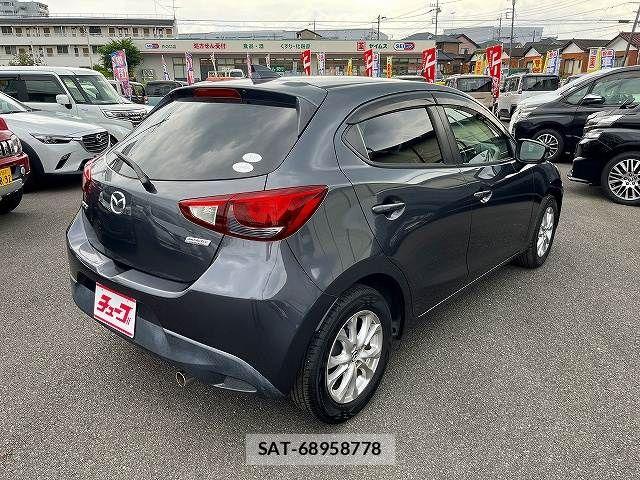 Mazda DEMIO 2016-06 8658792-2