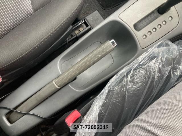 Mazda DEMIO 2005-09 8658811-9